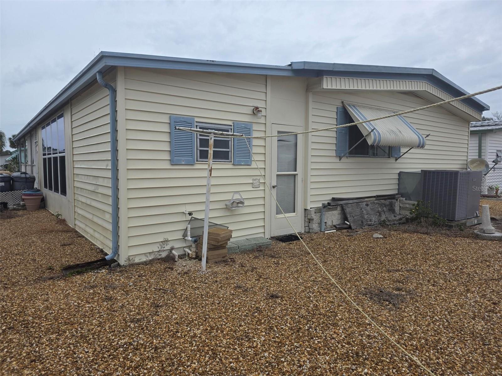 Listing photo id 22 for 7406 Stillwater Drive