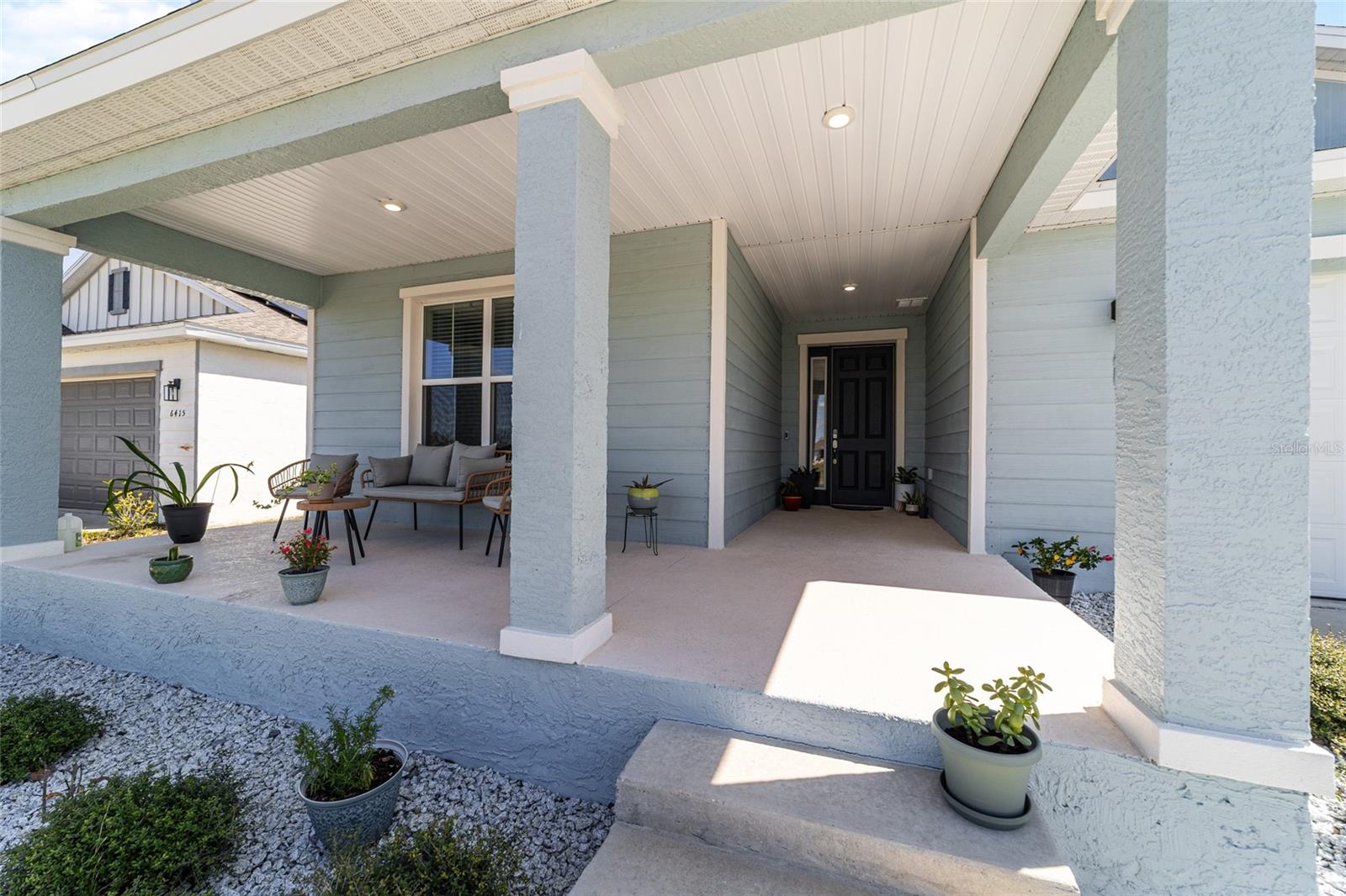 Image 11 of 83 For 6433 73rd Avenue