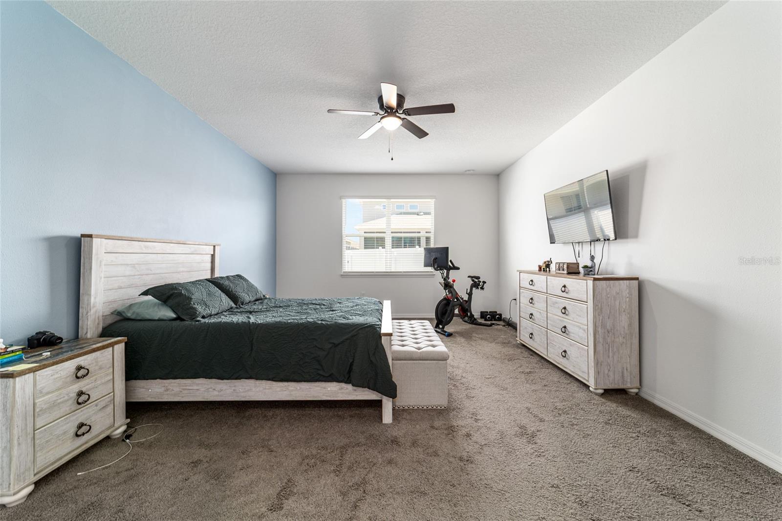 Image 37 of 83 For 6433 73rd Avenue