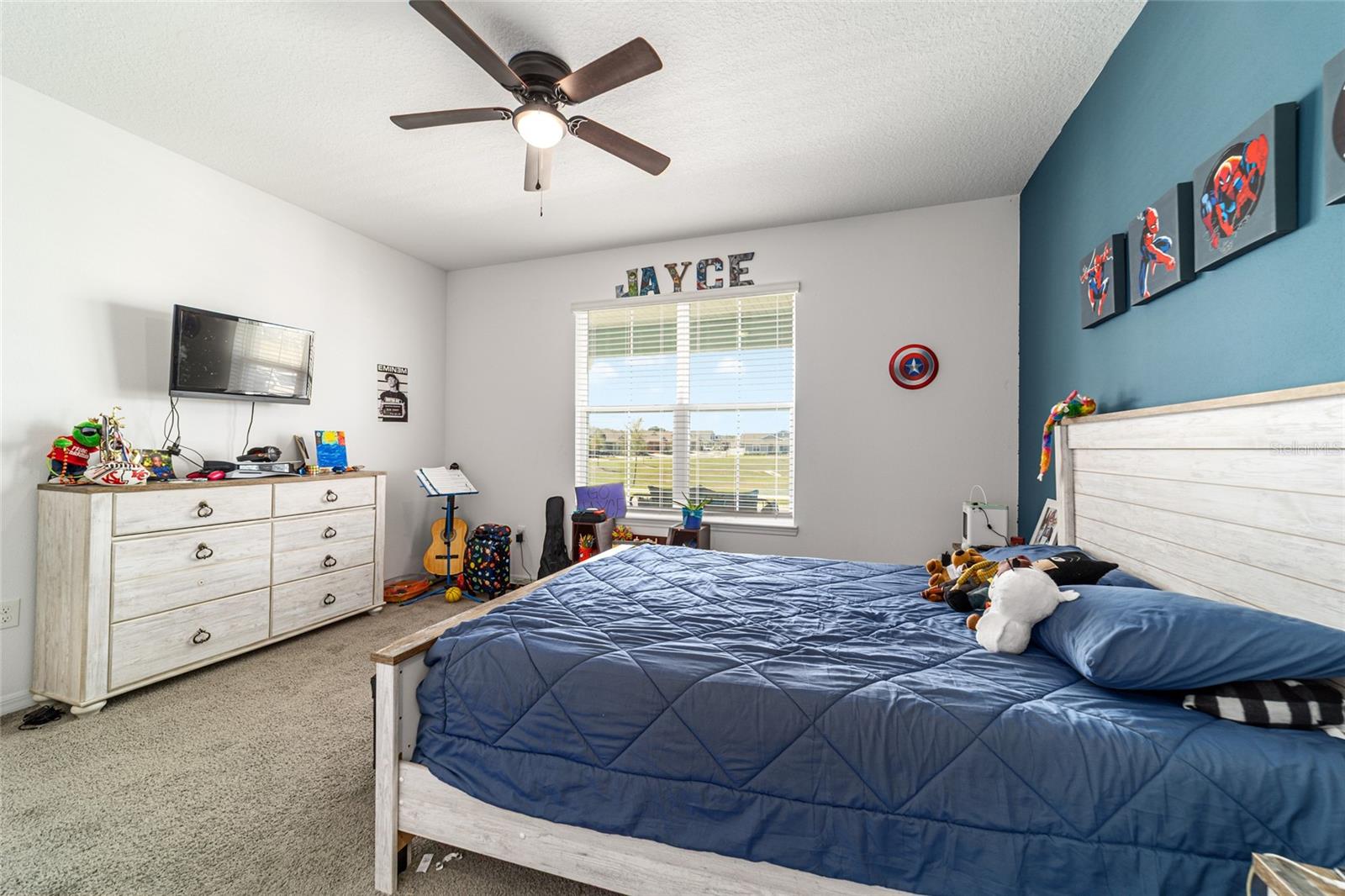 Image 53 of 83 For 6433 73rd Avenue