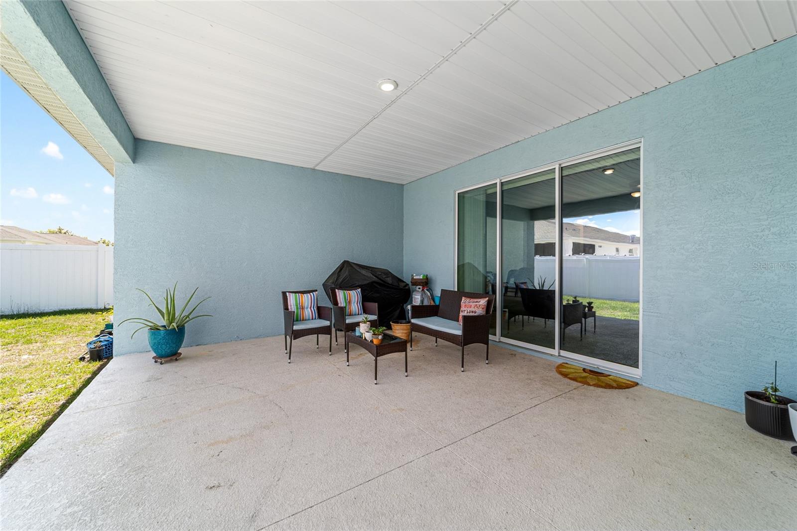 Image 65 of 83 For 6433 73rd Avenue