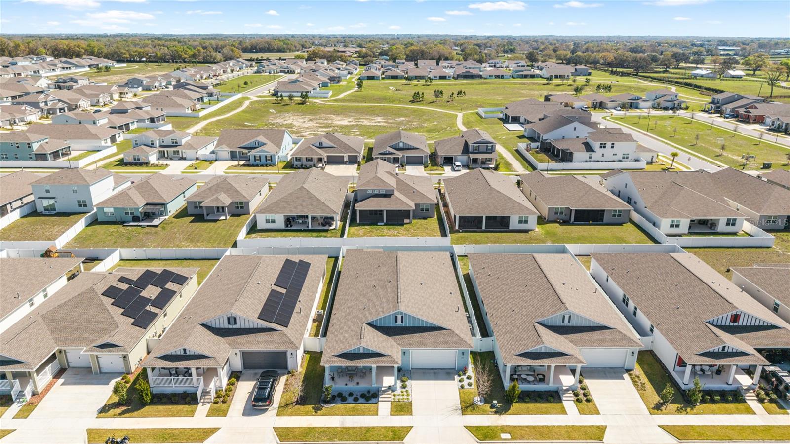 Image 72 of 83 For 6433 73rd Avenue