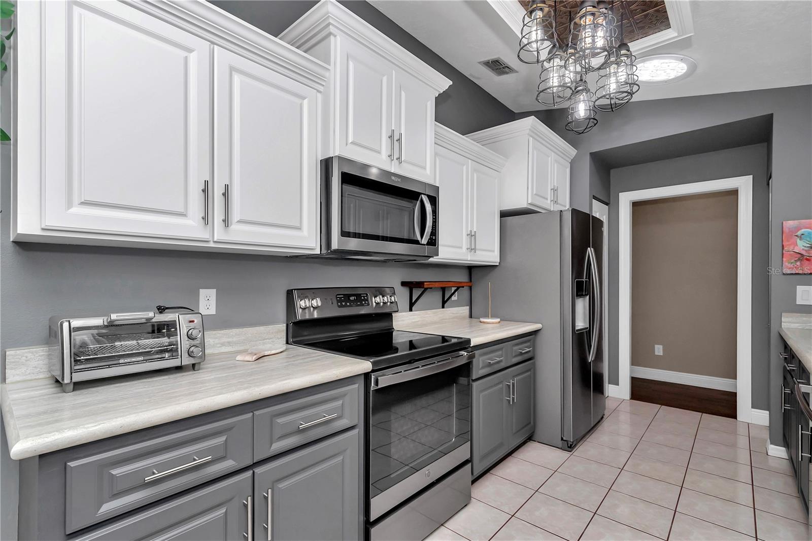 Image 27 of 48 For 1760 38th Street