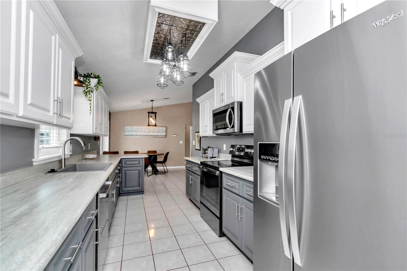 Image 29 of 48 For 1760 38th Street