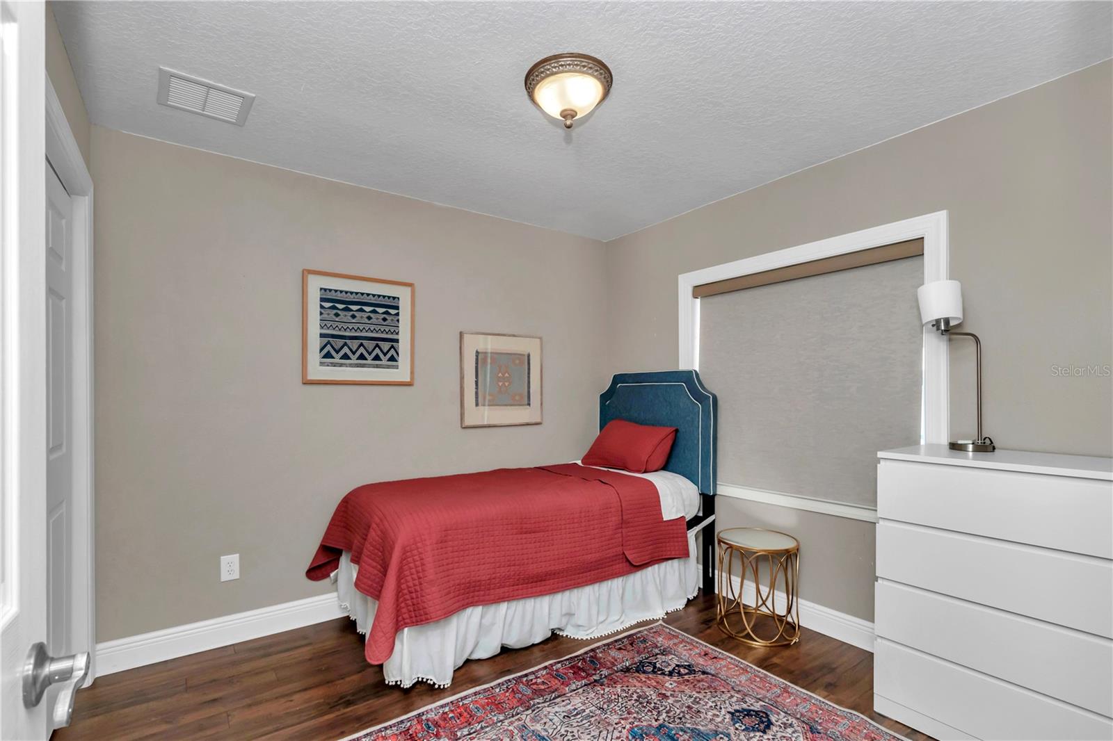 Image 31 of 48 For 1760 38th Street