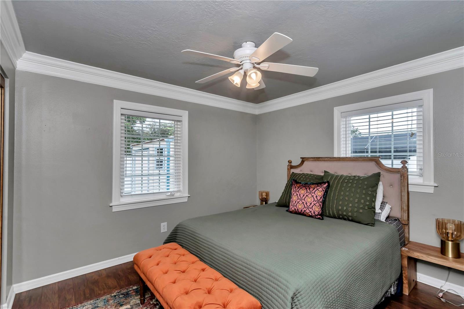 Image 37 of 48 For 1760 38th Street