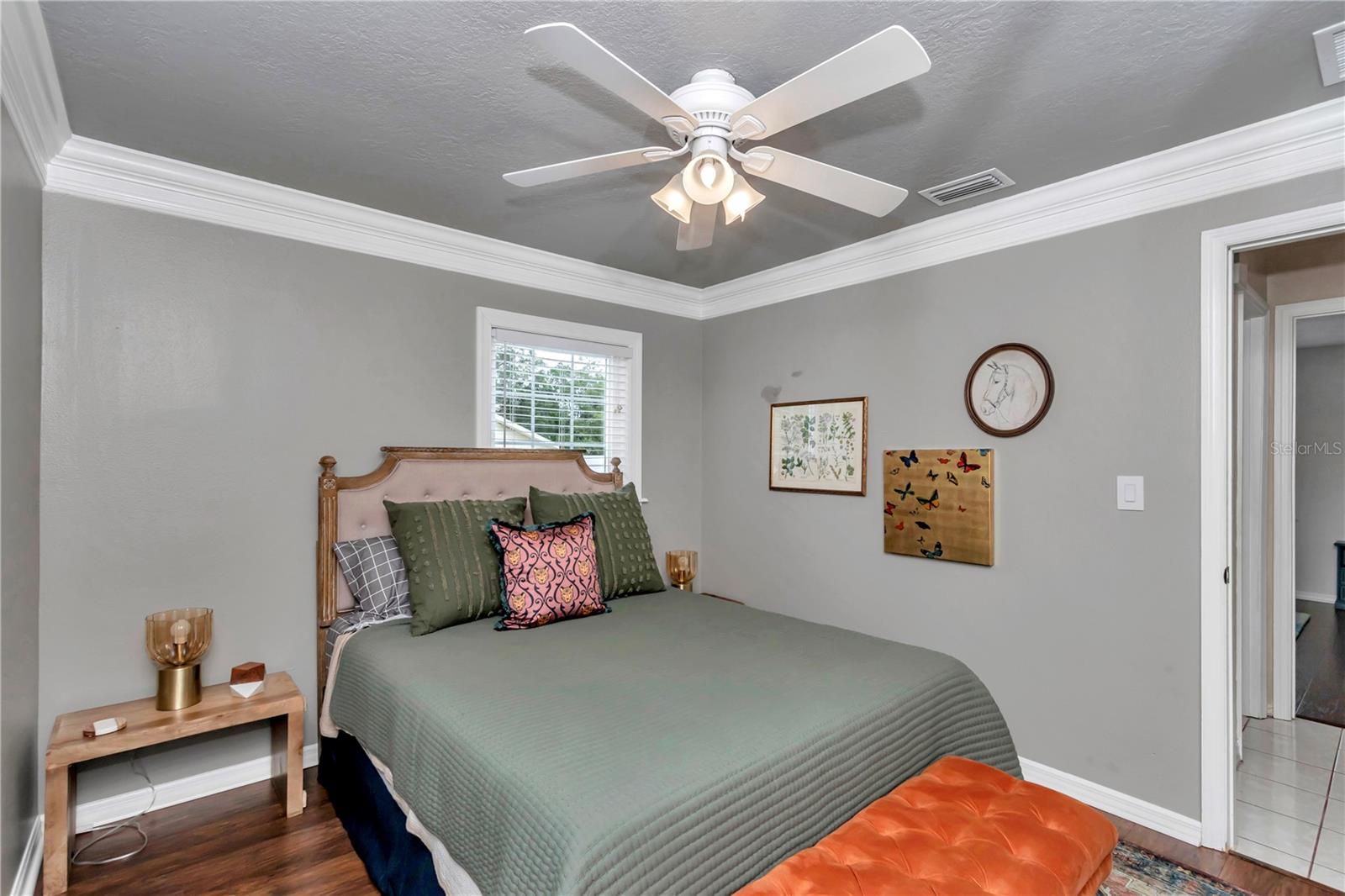 Image 38 of 48 For 1760 38th Street