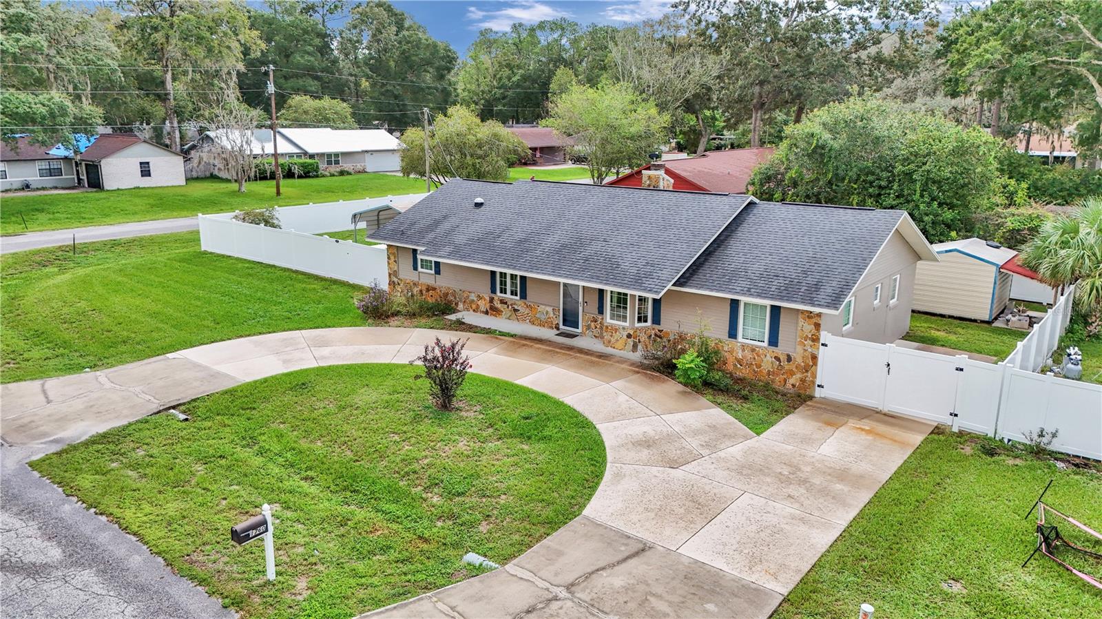 Image 5 of 48 For 1760 38th Street