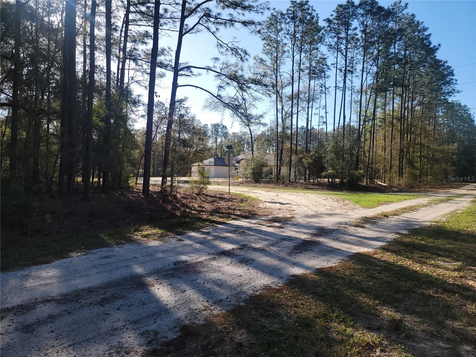 Image 3 of 6 For 00 133rd Court