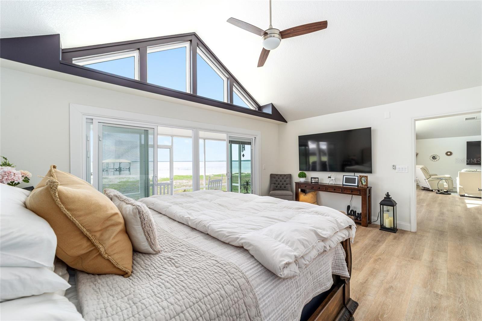 Image 34 of 62 For 12830 144th Avenue