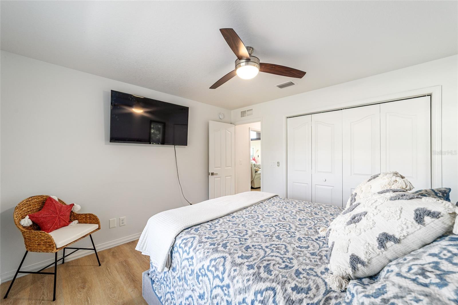 Image 42 of 62 For 12830 144th Avenue