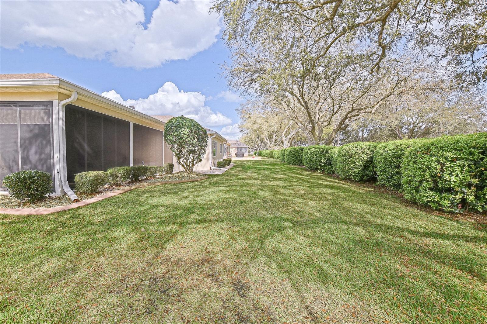 Image 7 of 98 For 8850 140th Place Road