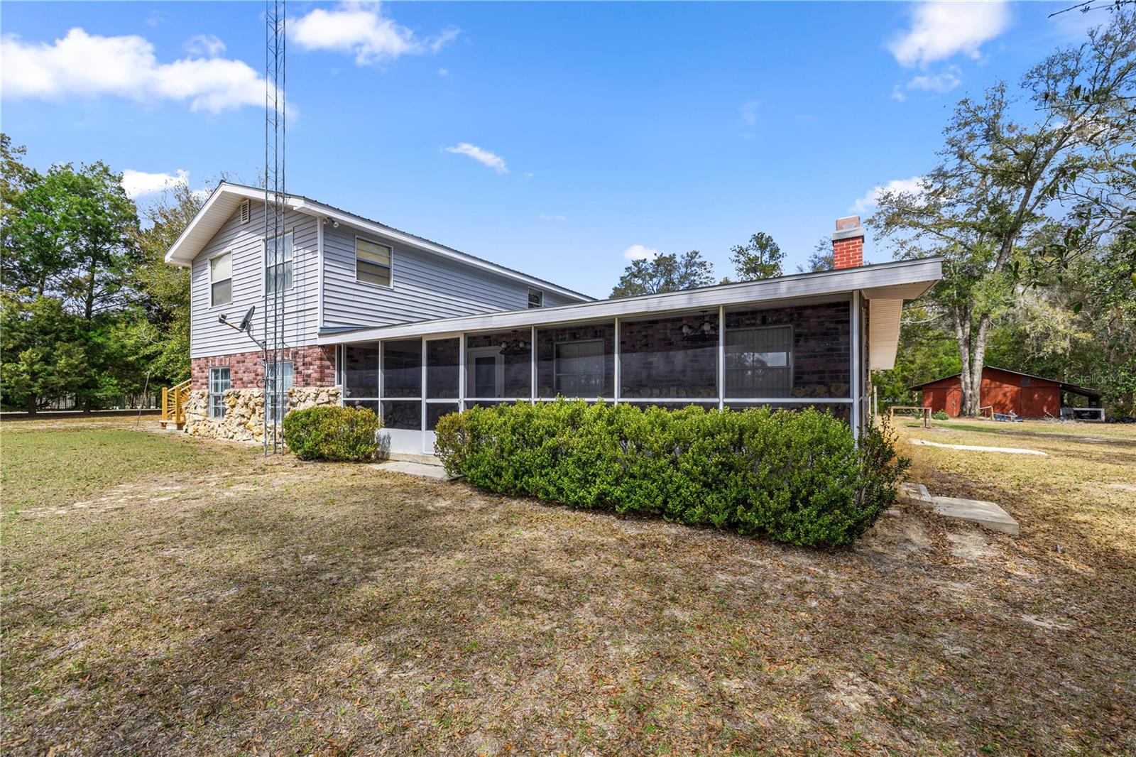 Image 4 of 50 For 17645 61st Street Road