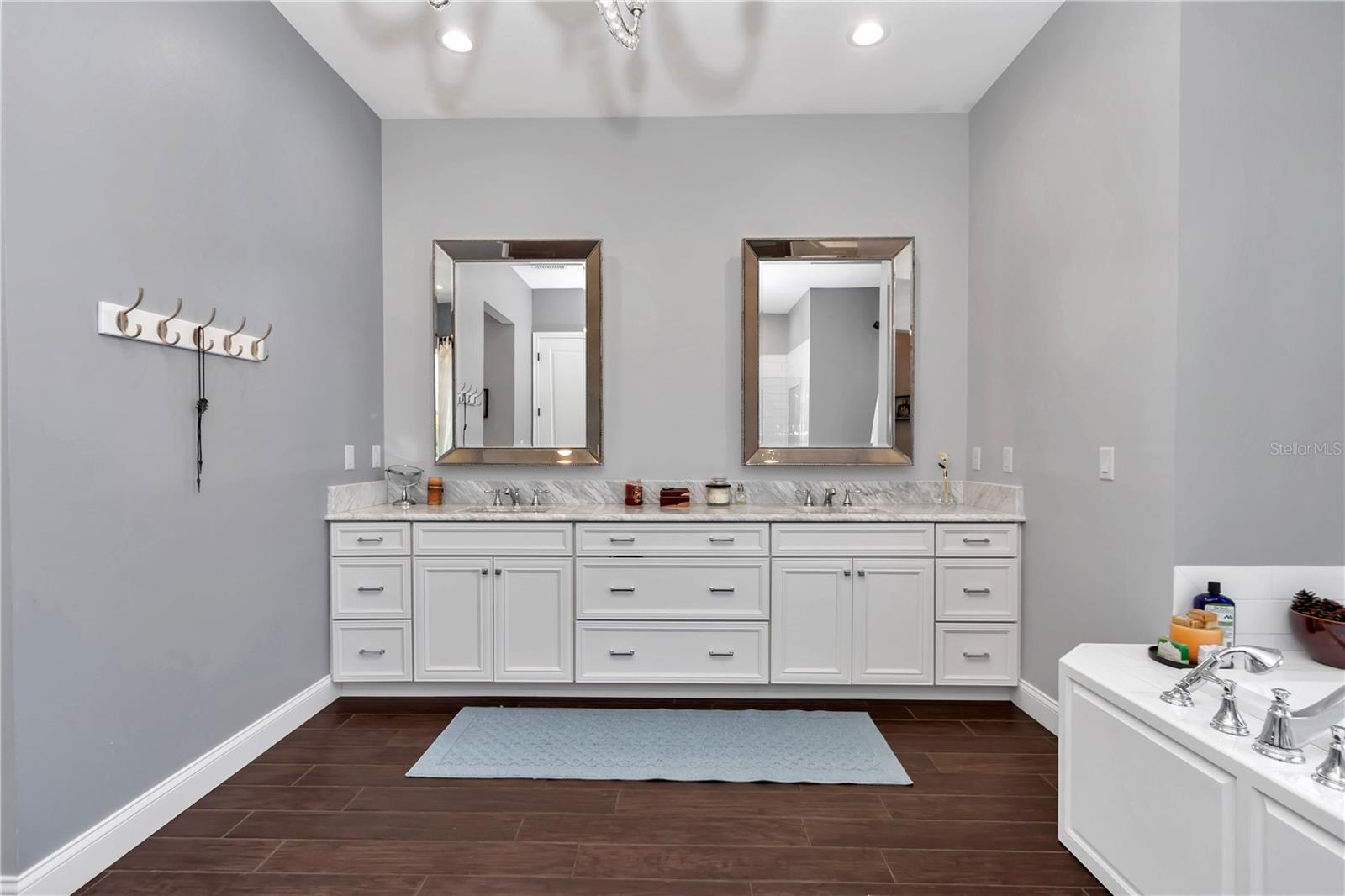 Image 10 of 45 For 4420 7th Avenue