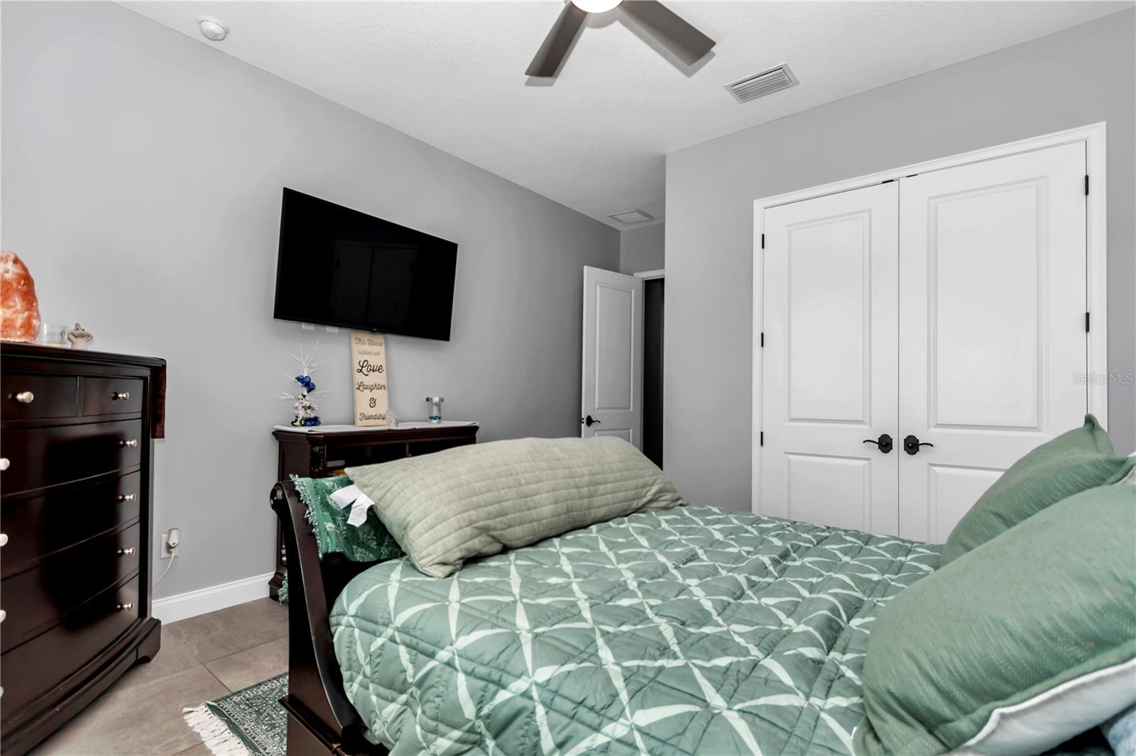 Image 24 of 45 For 4420 7th Avenue