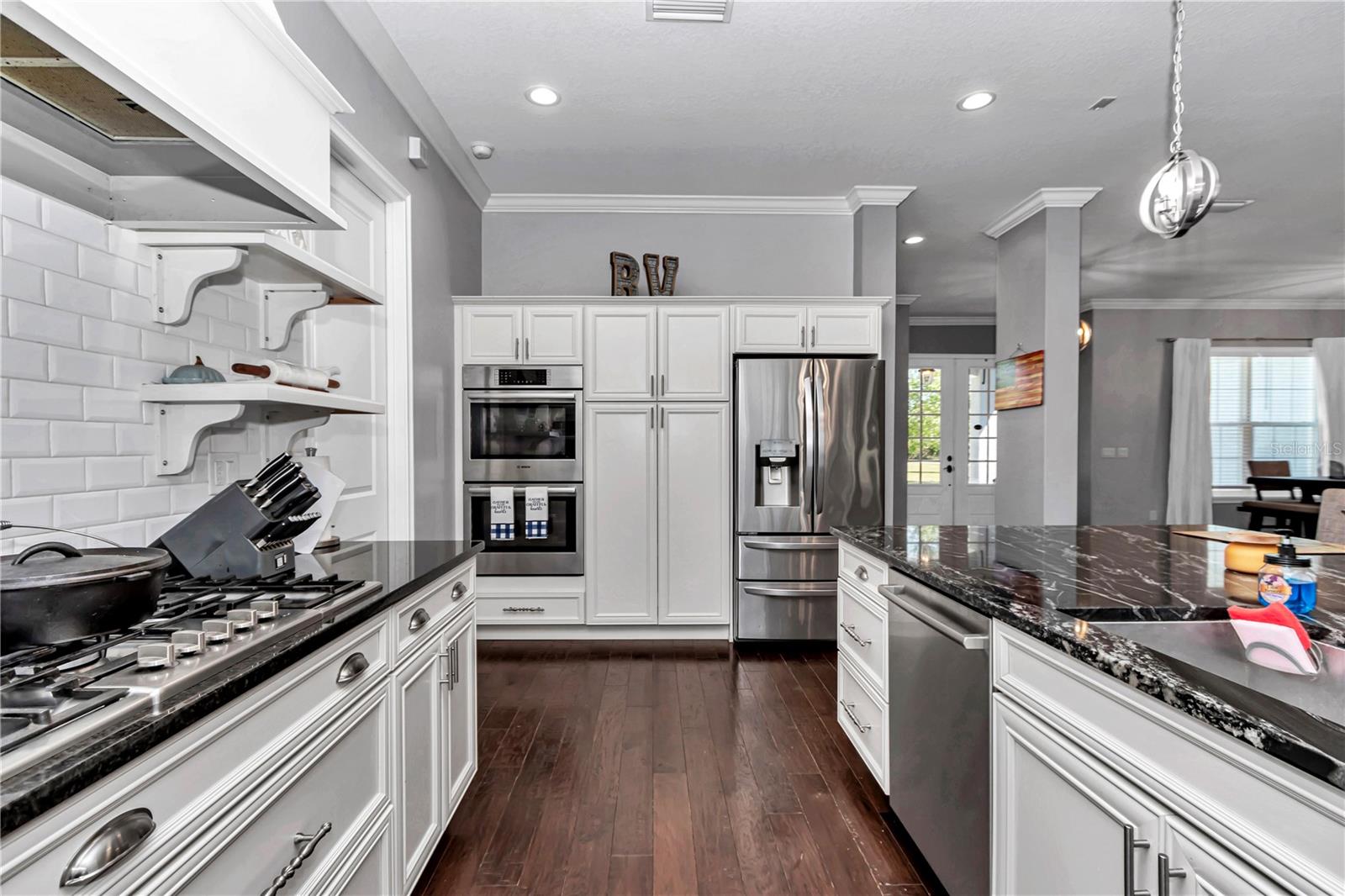 Image 4 of 45 For 4420 7th Avenue