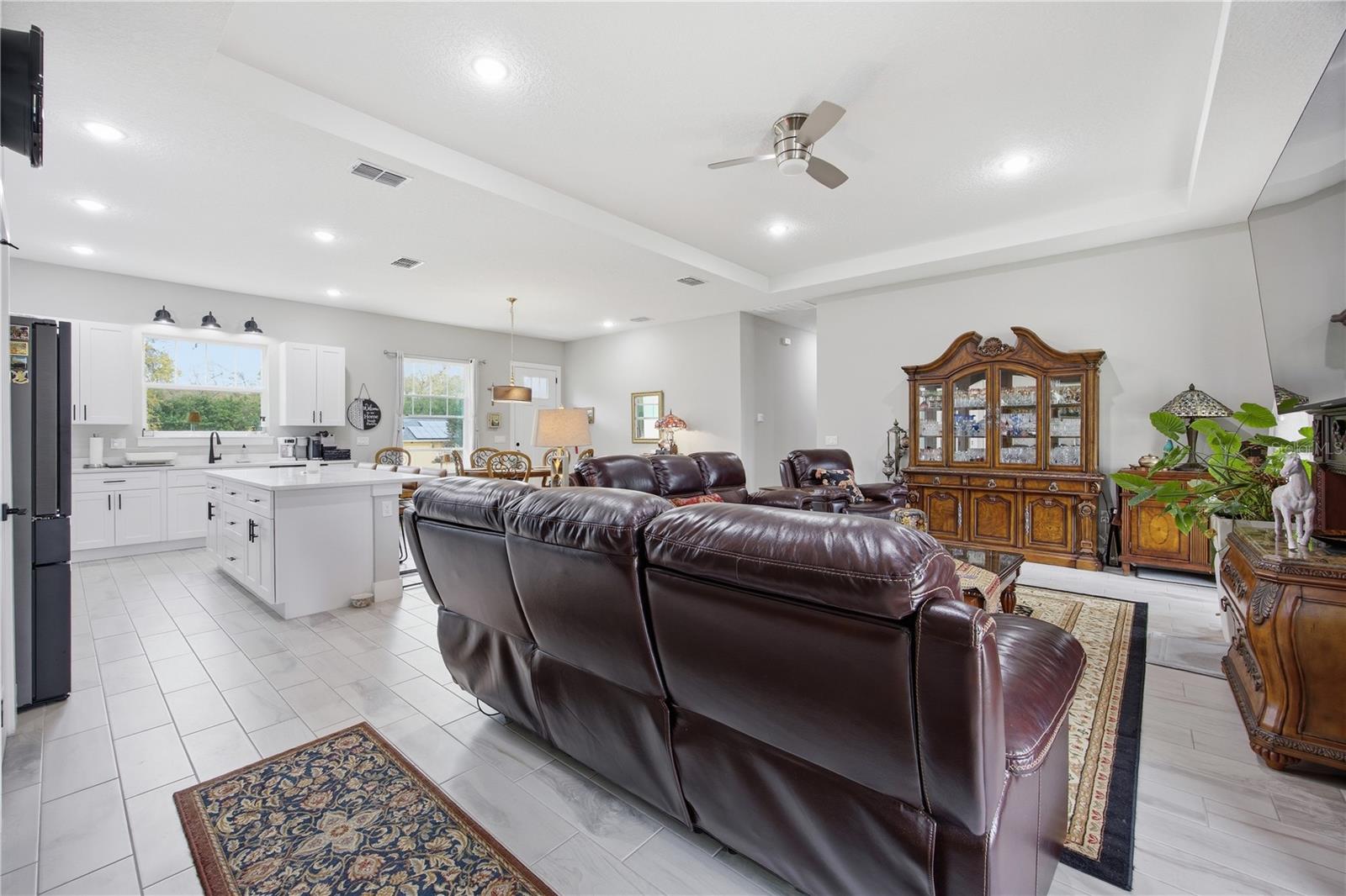 Image 4 of 41 For 5070 129th Court