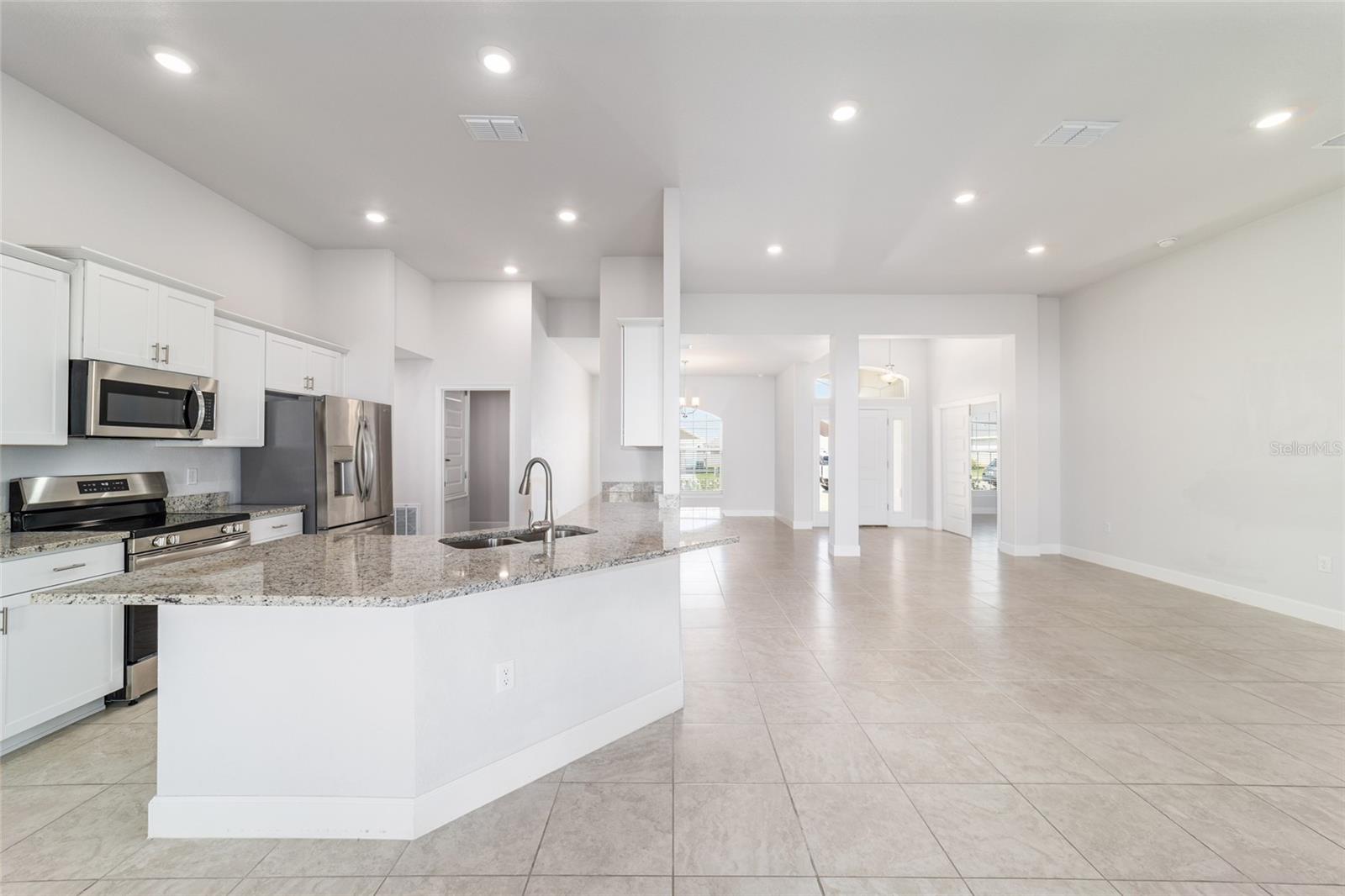 Image 25 of 81 For 8373 57th Court