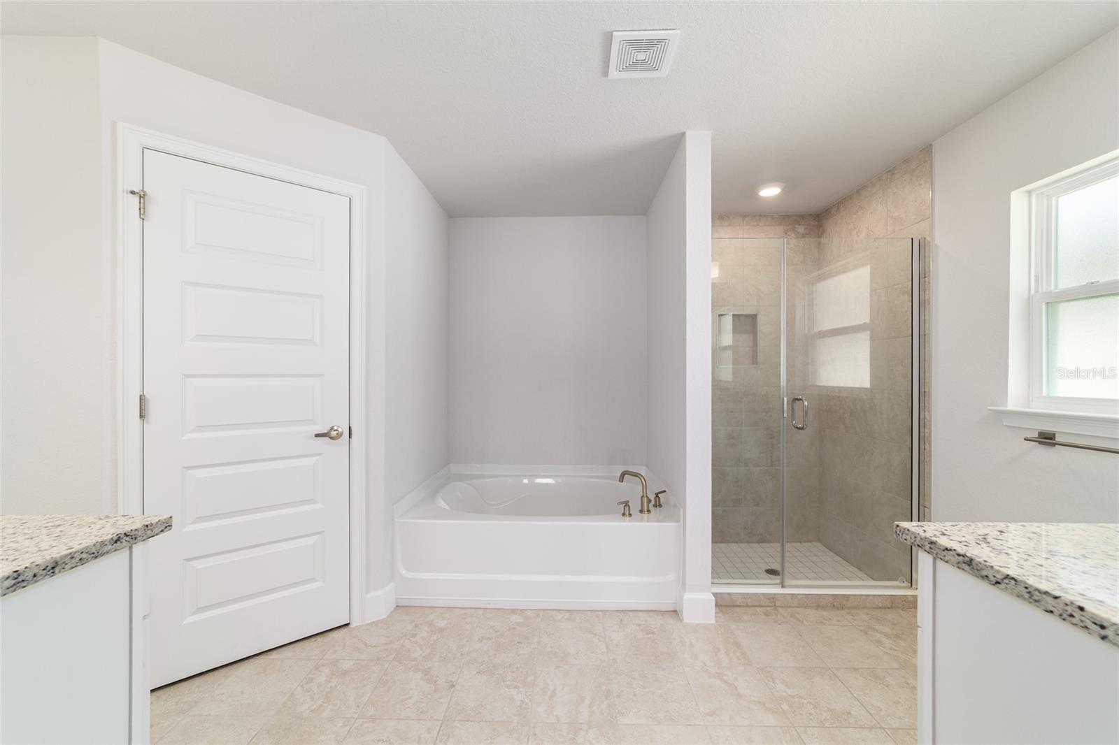 Image 39 of 81 For 8373 57th Court