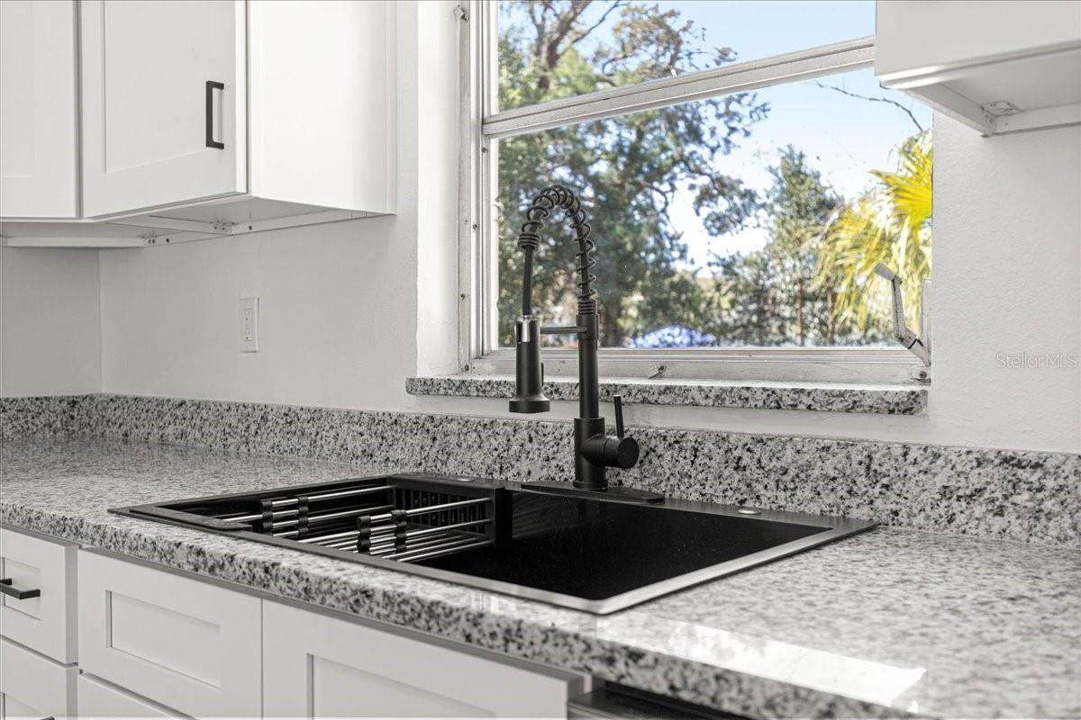 Image 11 of 55 For 2818 25th Court