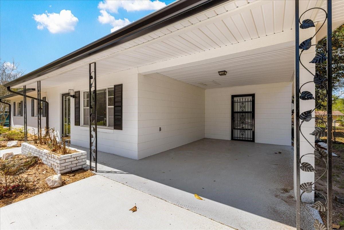 Image 4 of 55 For 2818 25th Court