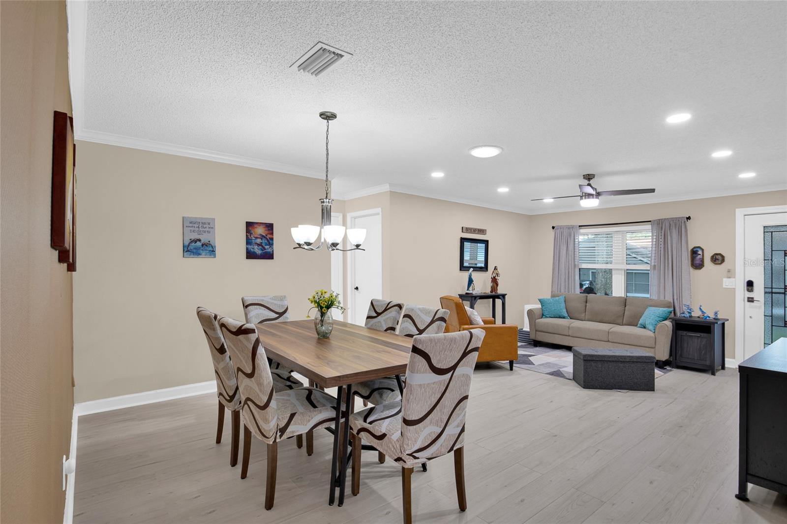 Image 6 of 17 For 8883 93rd Lane F