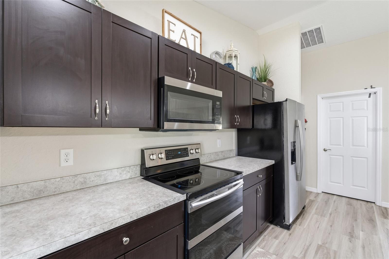 Image 7 of 20 For 13880 Sw 45th Terrace