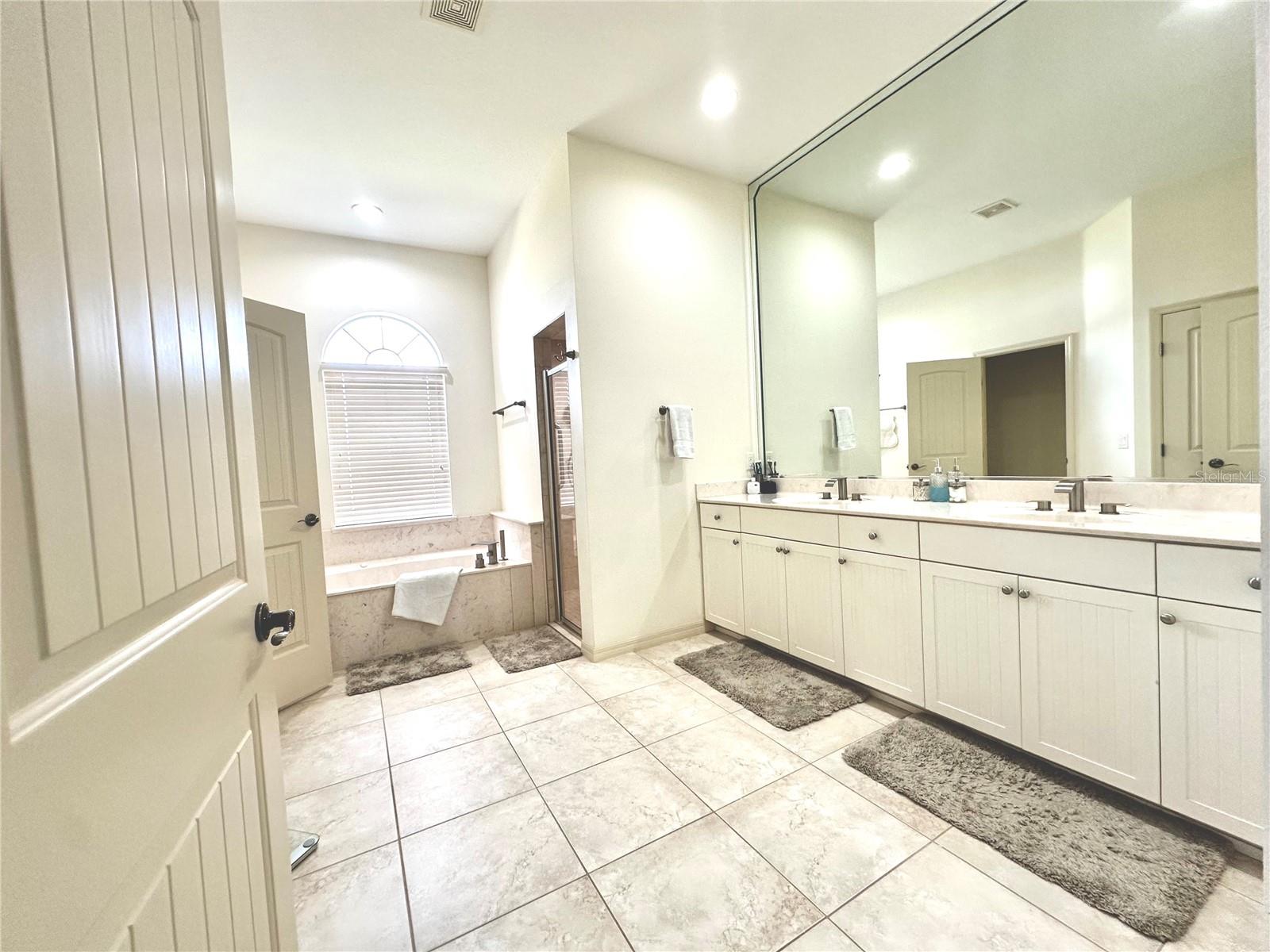 Image 18 of 30 For 6226 96th Street