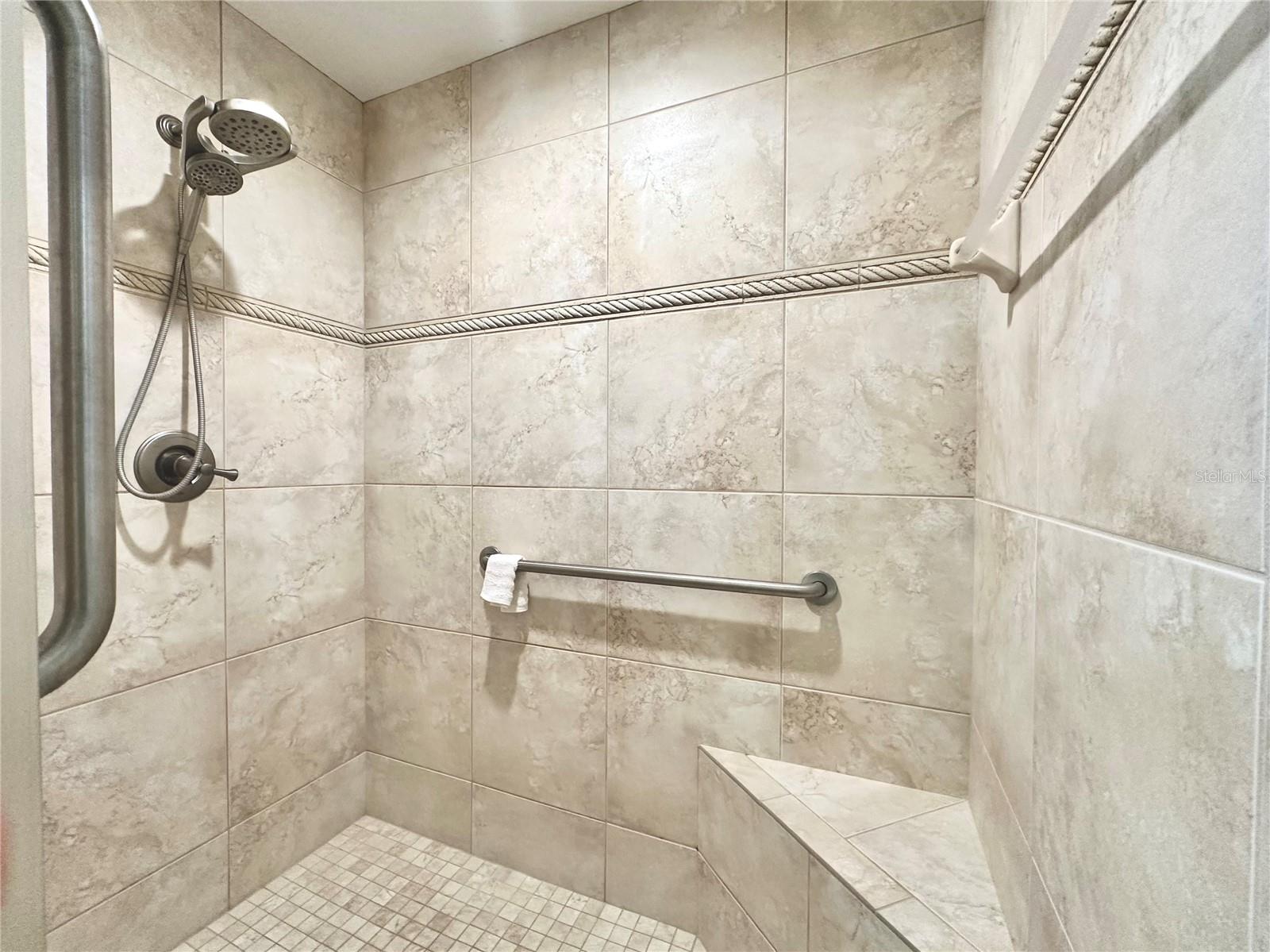 Image 19 of 30 For 6226 96th Street