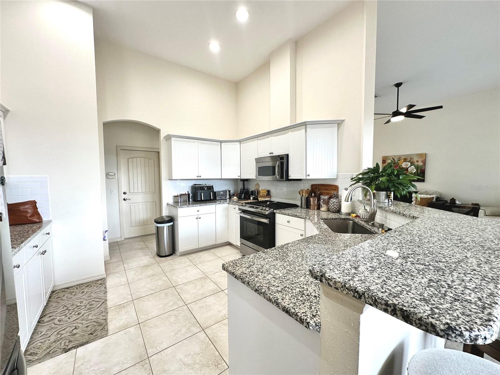 Image 9 of 30 For 6226 96th Street