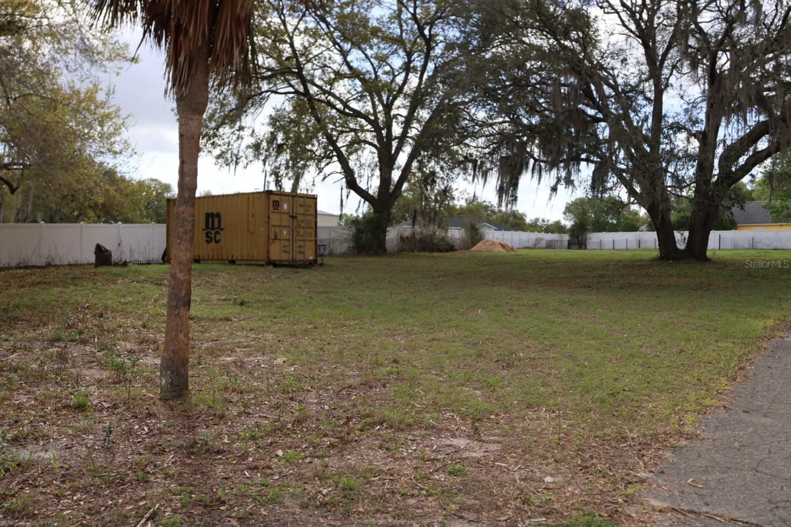 Image 4 of 23 For 11234 121st Lane Road