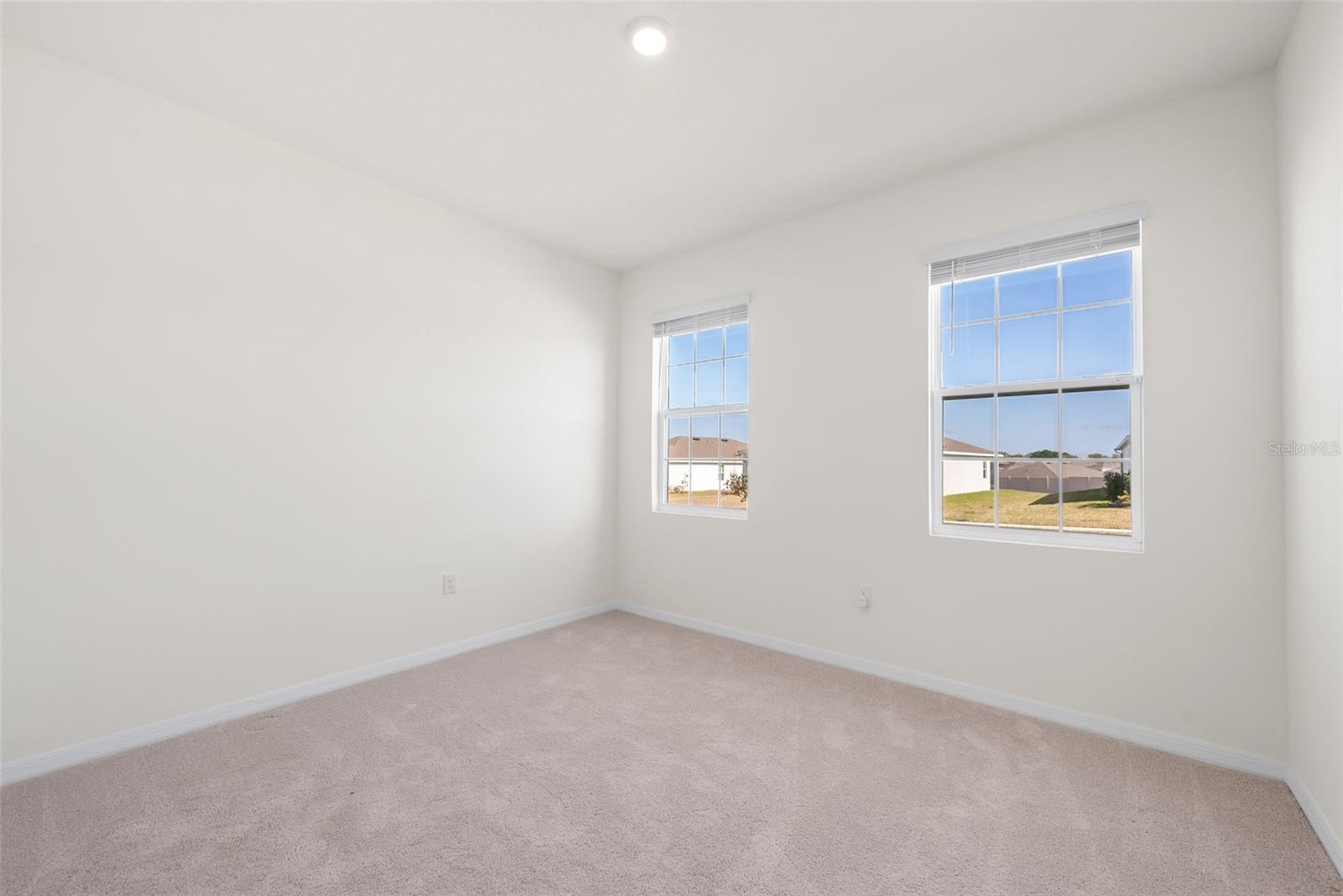 Image 18 of 29 For 6203 93rd Loop