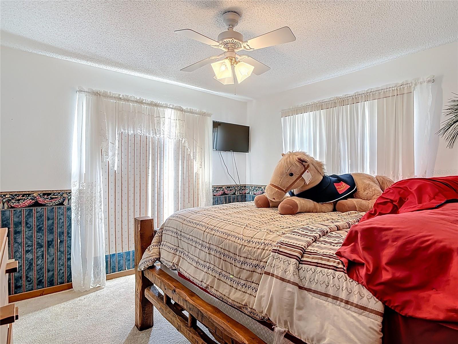 Image 14 of 61 For 24545 Snail Road