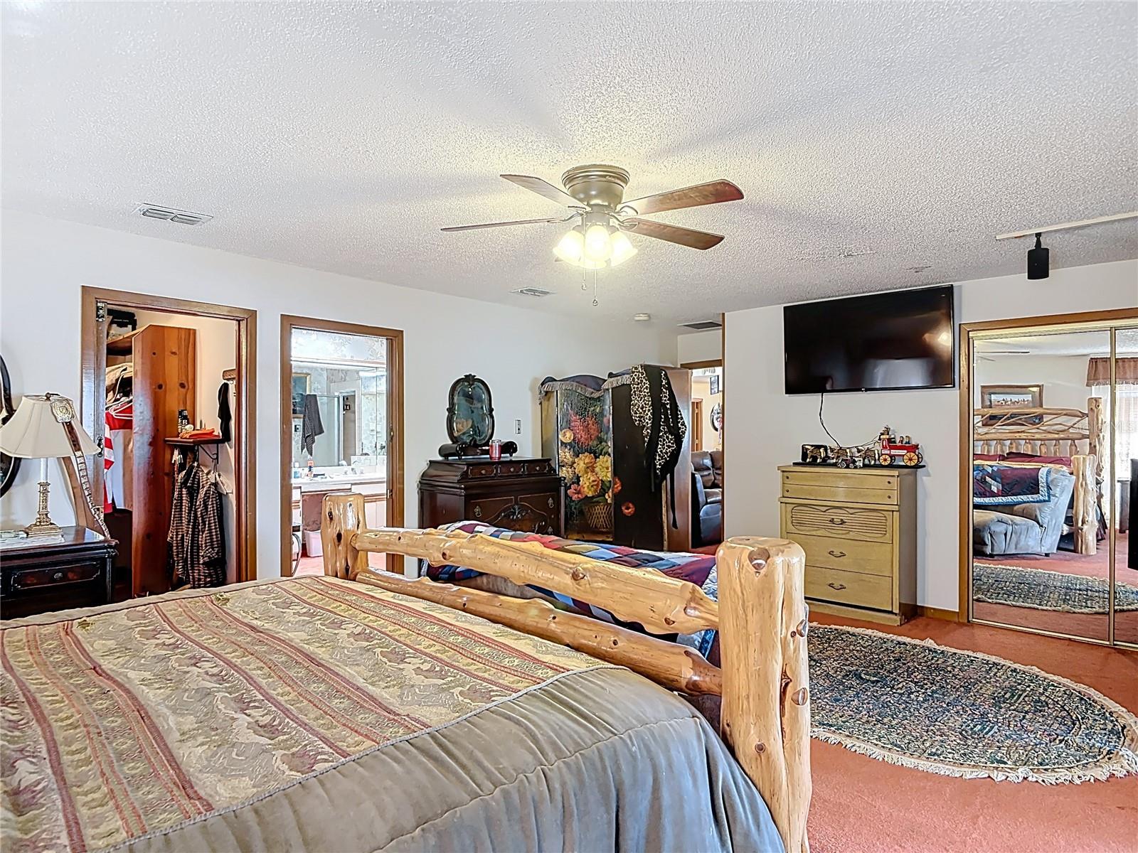 Image 21 of 61 For 24545 Snail Road