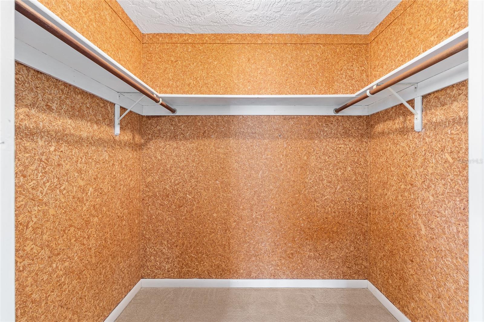 Image 28 of 40 For 216 Barbour Street