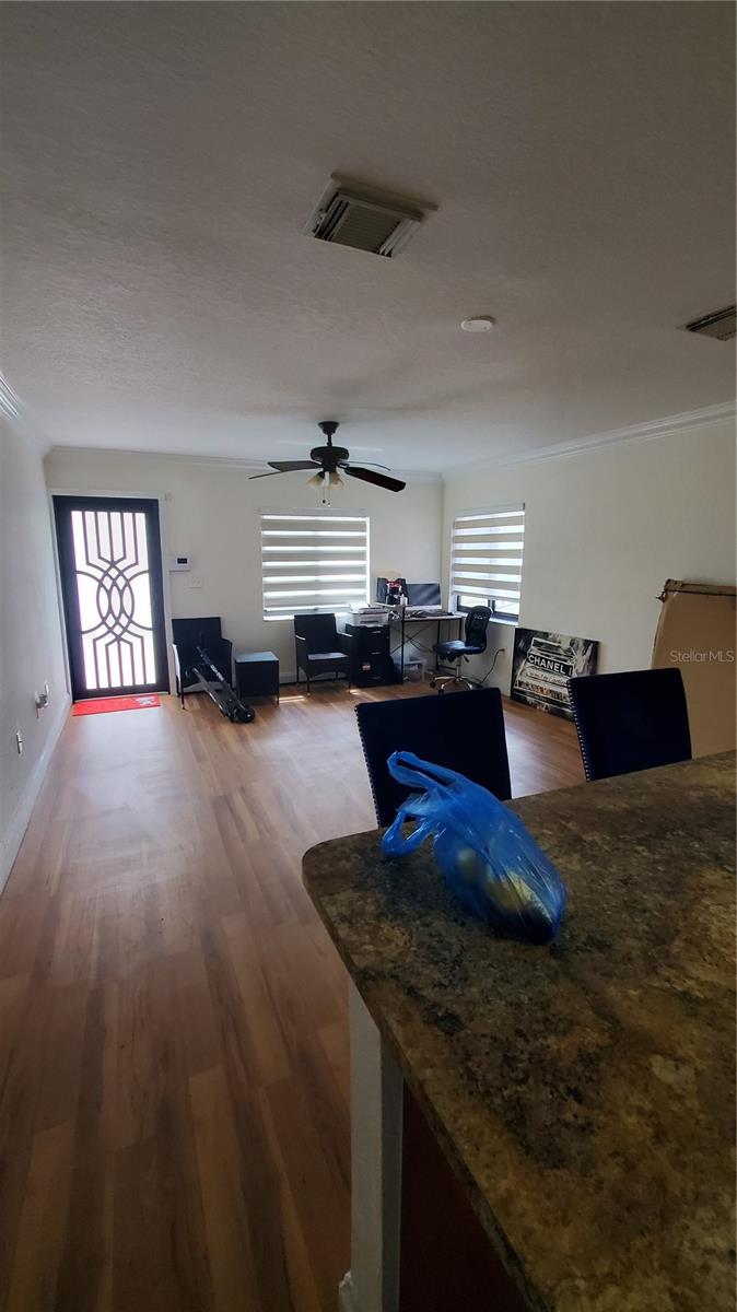 Image 11 of 28 For 1319 Jann Avenue