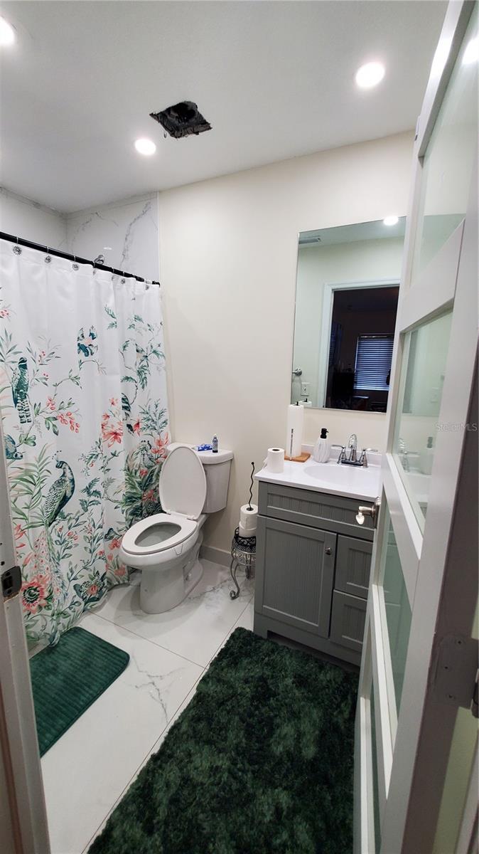 Image 22 of 28 For 1319 Jann Avenue