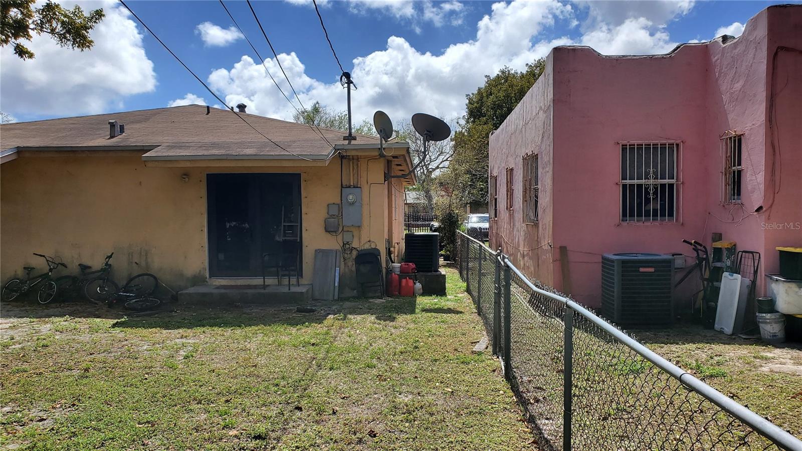 Image 5 of 28 For 1319 Jann Avenue