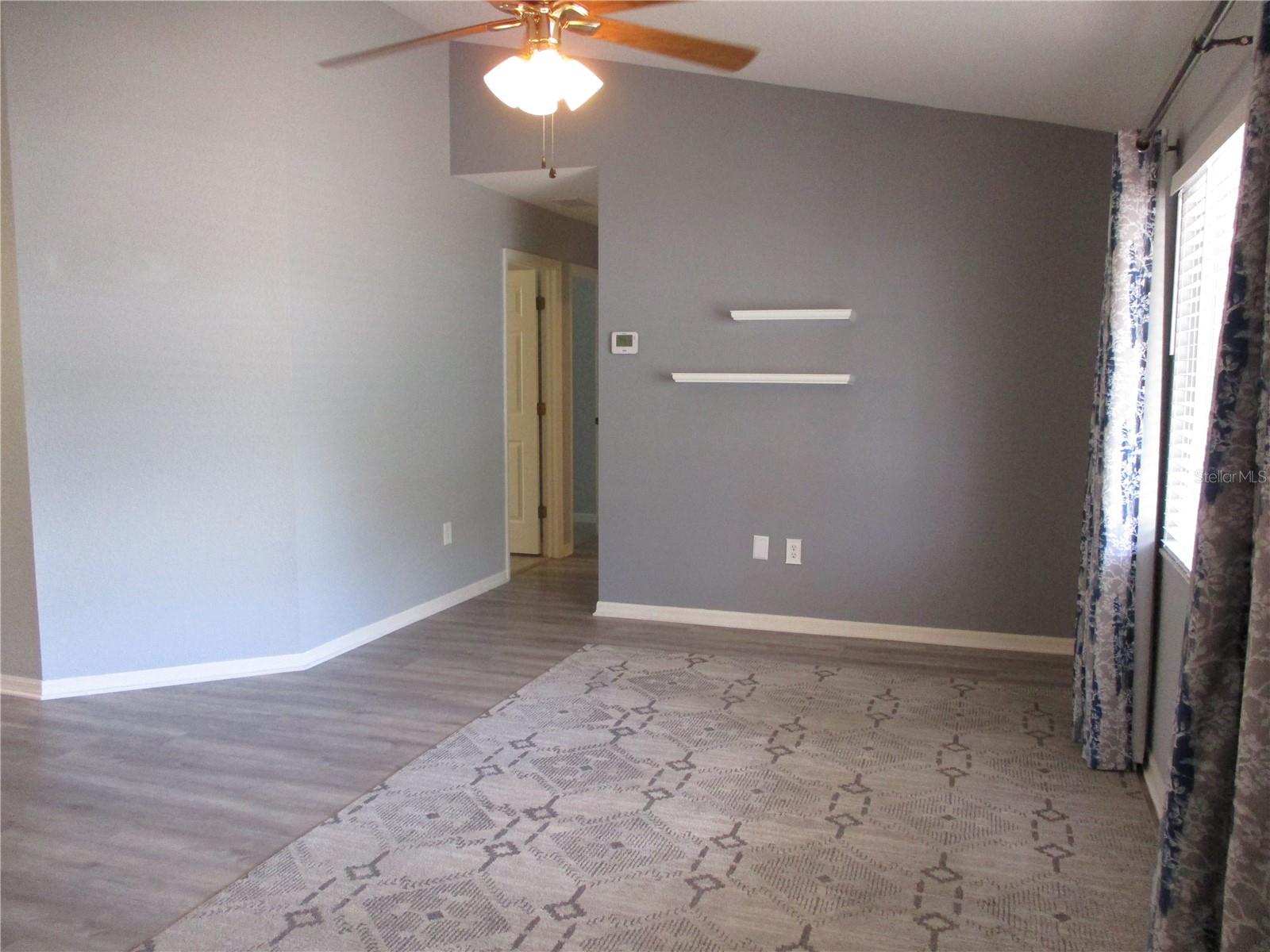 Image 16 of 77 For 14464 112th Circle