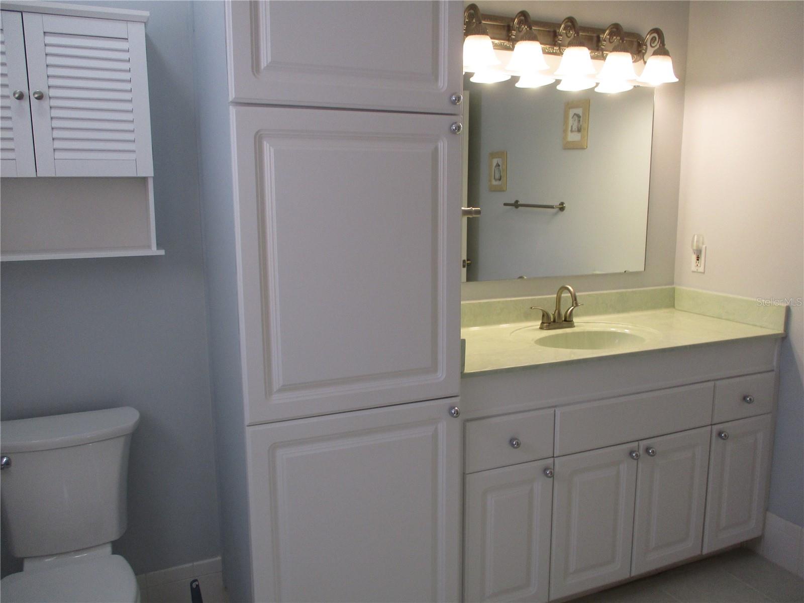 Image 35 of 77 For 14464 112th Circle