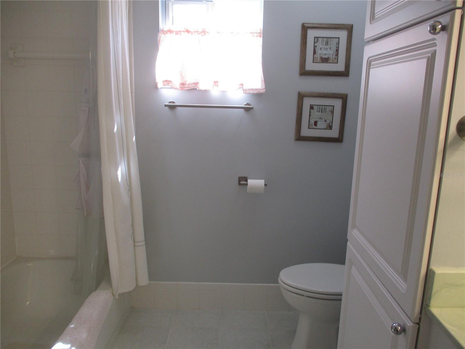 Image 36 of 77 For 14464 112th Circle