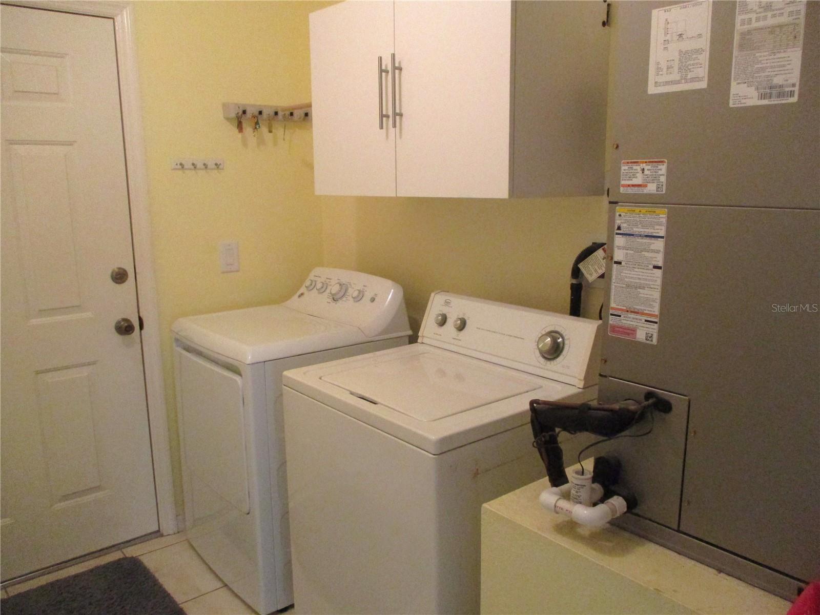 Image 42 of 77 For 14464 112th Circle