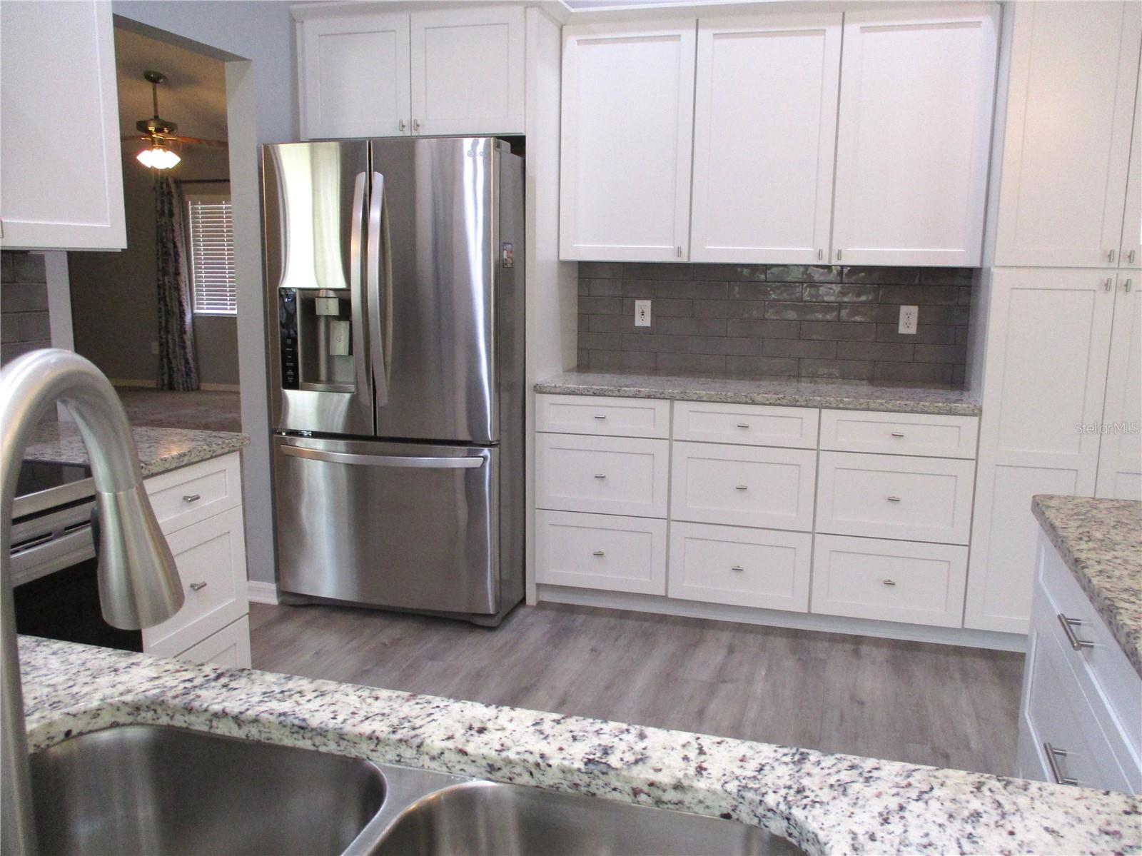 Image 5 of 77 For 14464 112th Circle