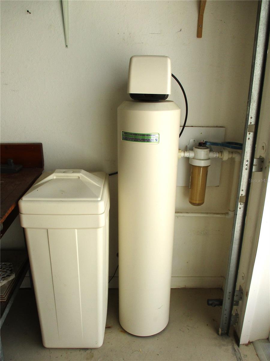 Image 51 of 77 For 14464 112th Circle