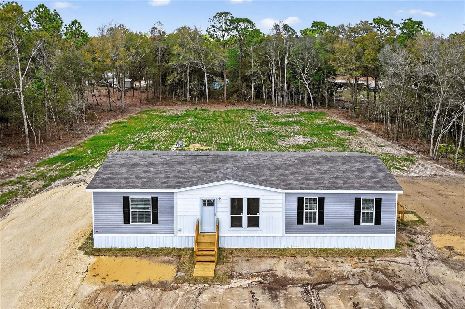 Image 10 of 37 For 16381 57th St