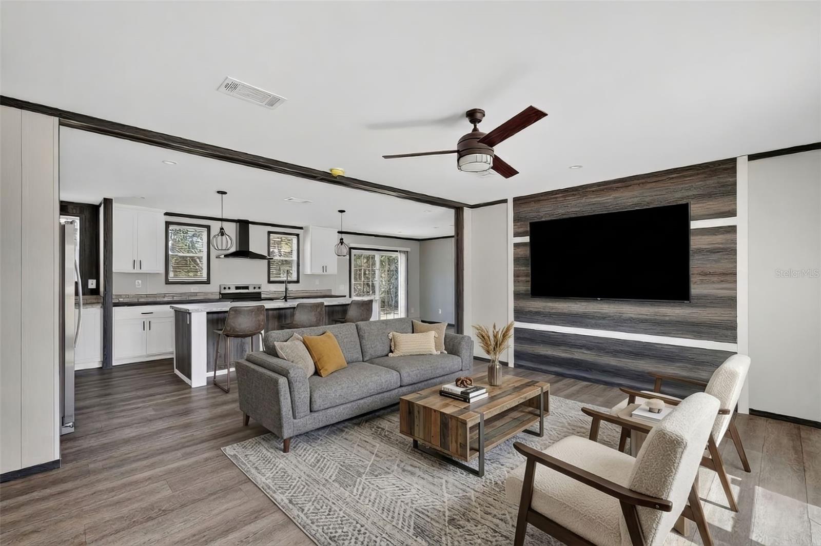 Image 15 of 37 For 16381 57th St