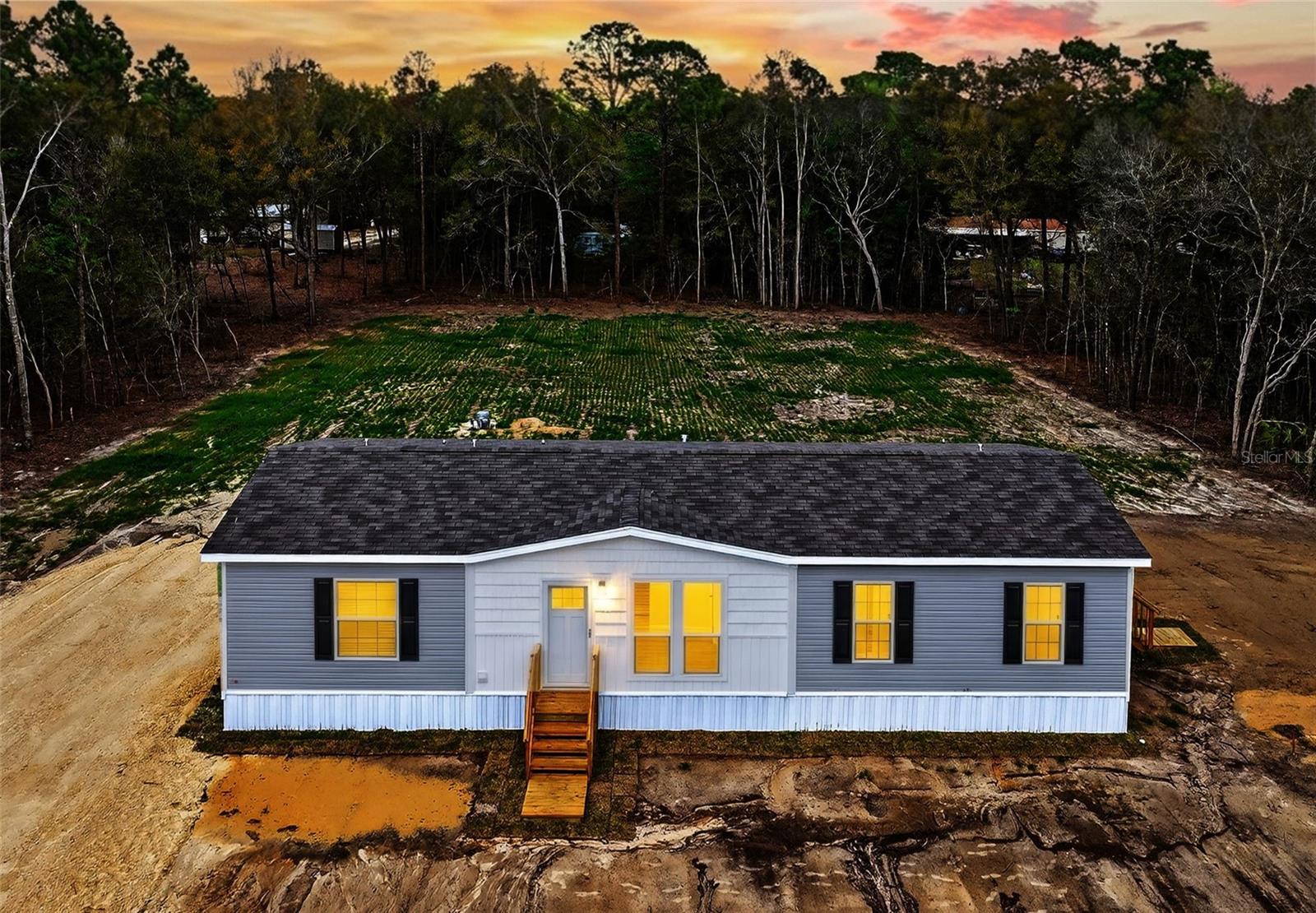 Image 3 of 37 For 16381 57th St