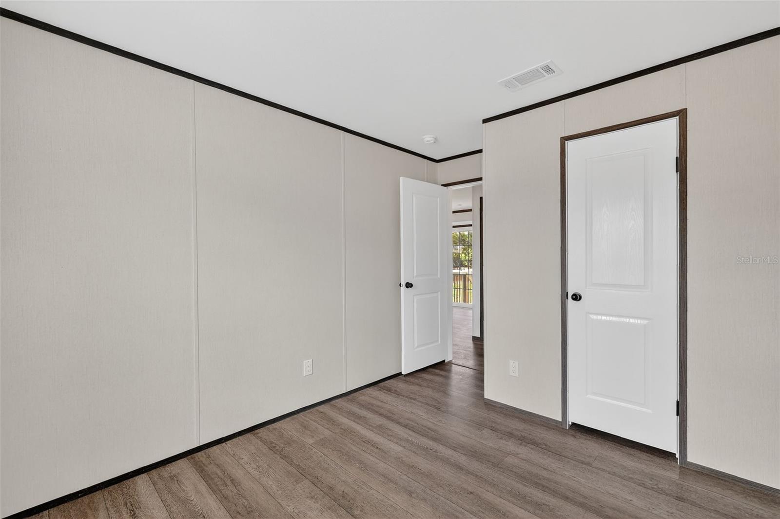 Image 35 of 37 For 16381 57th St