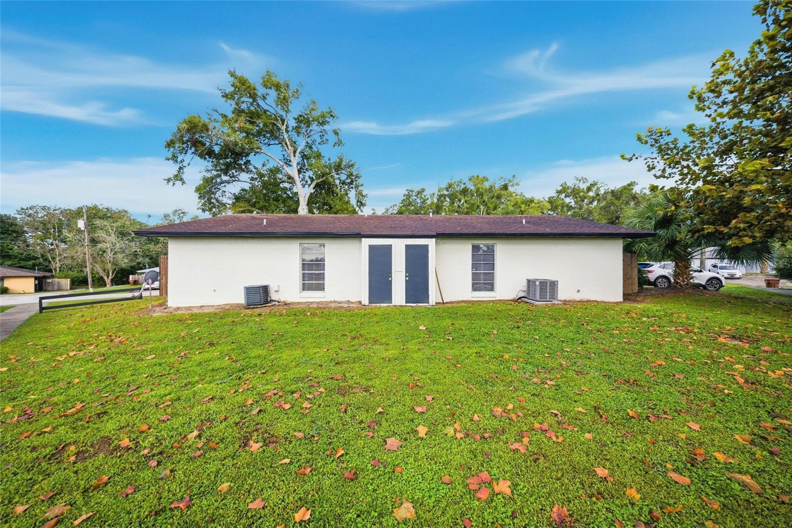 Image 3 of 20 For 5320 28th Lane