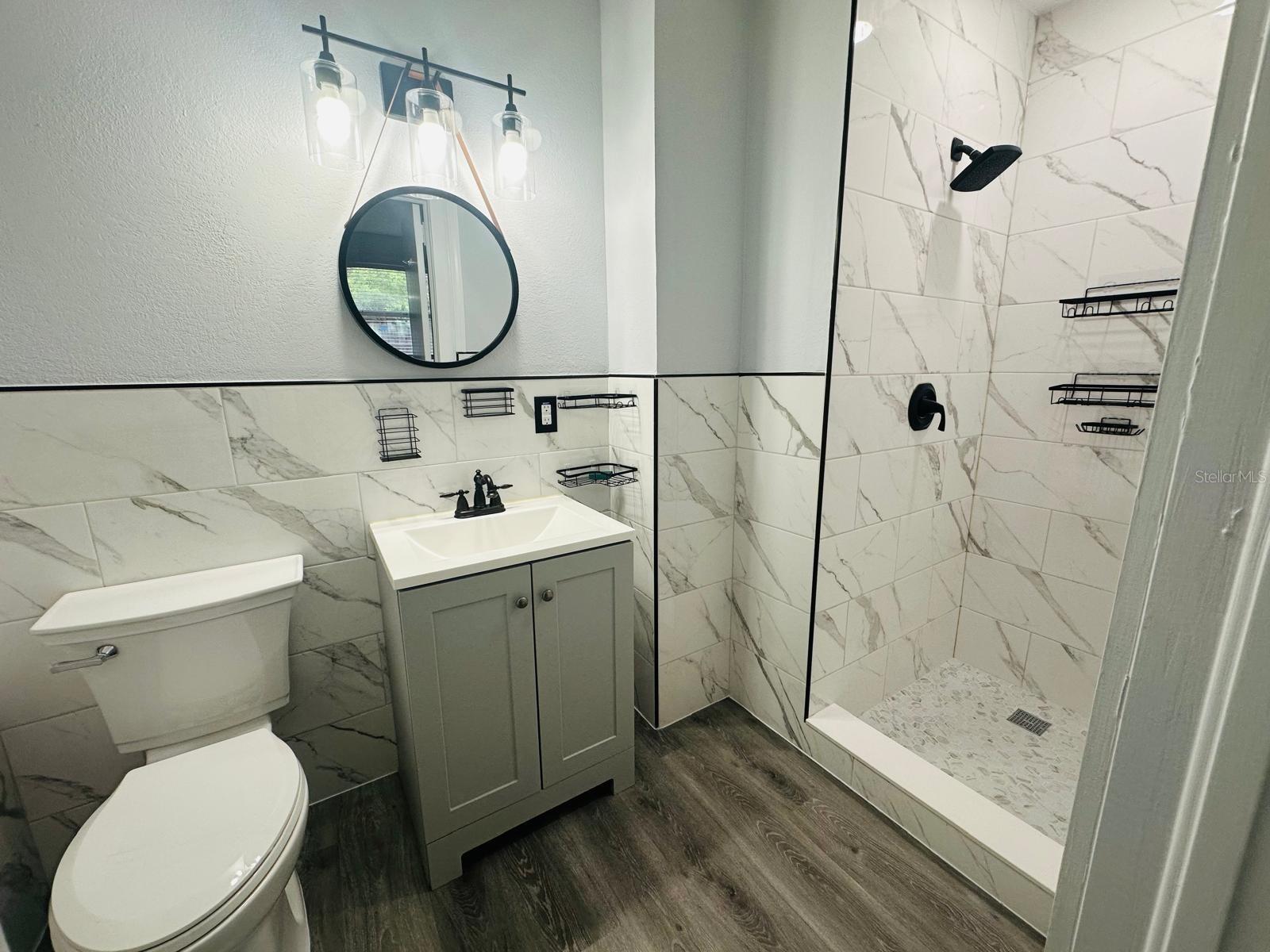 Image 14 of 17 For 408 12 Avenue